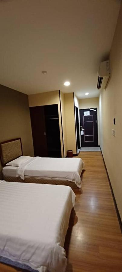 Hotel Sadong88 Kota Kinabalu Ngoại thất bức ảnh