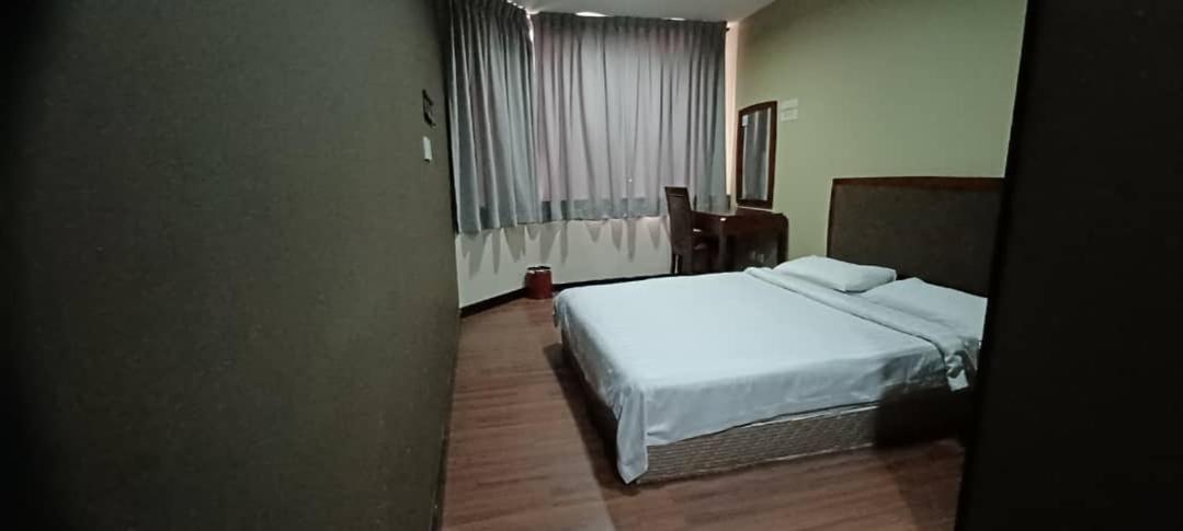 Hotel Sadong88 Kota Kinabalu Ngoại thất bức ảnh