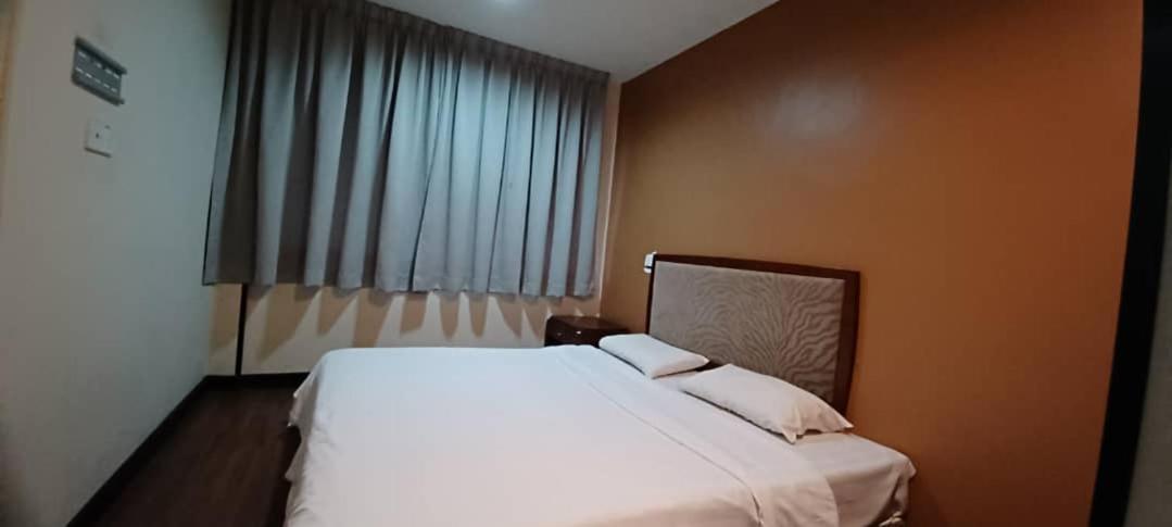 Hotel Sadong88 Kota Kinabalu Ngoại thất bức ảnh