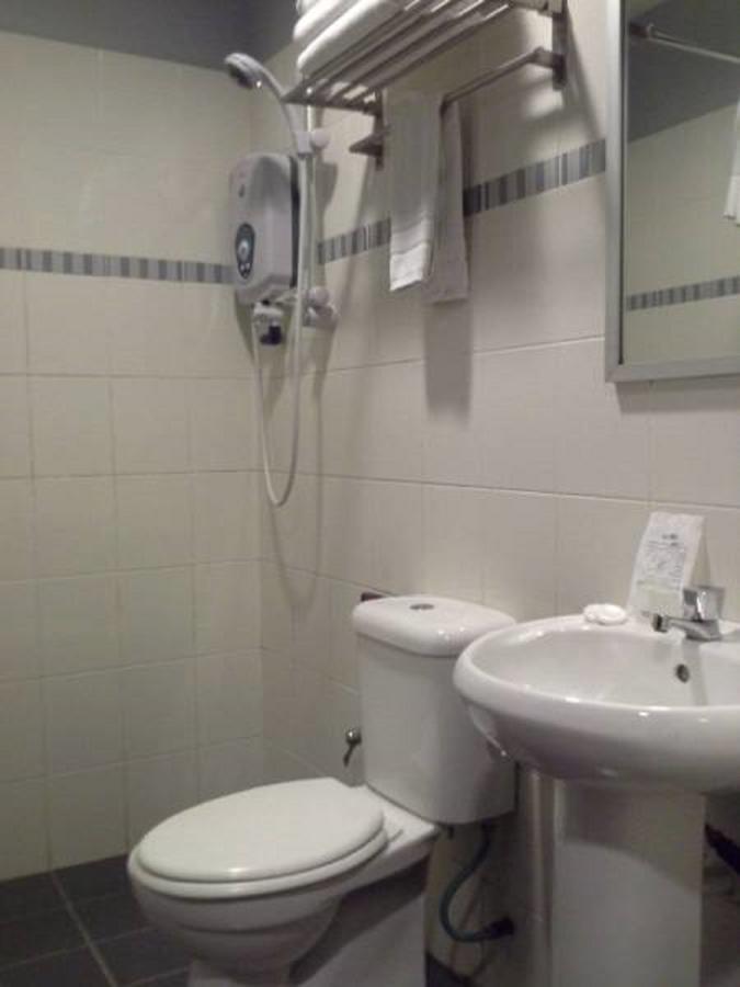 Hotel Sadong88 Kota Kinabalu Ngoại thất bức ảnh