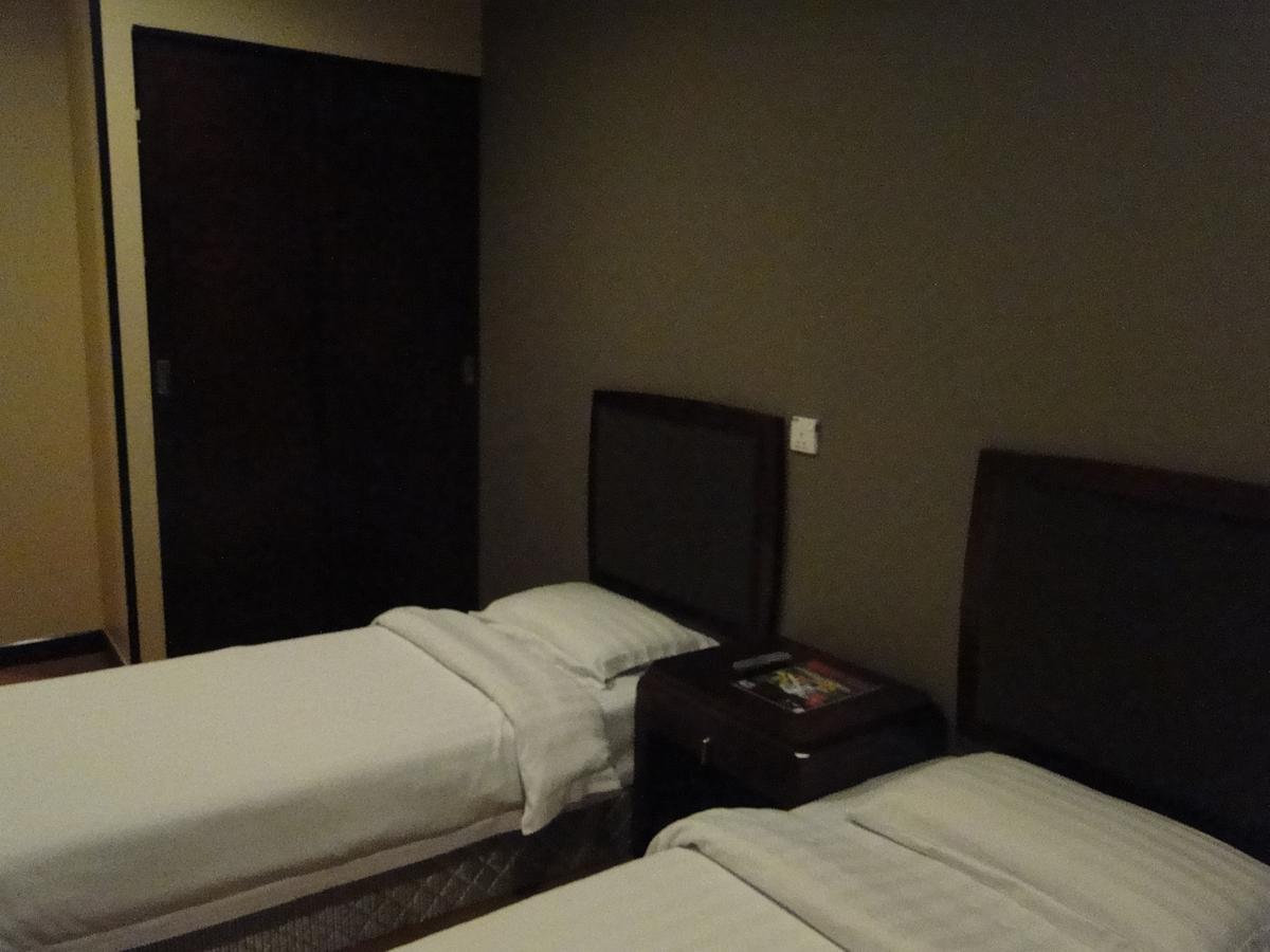 Hotel Sadong88 Kota Kinabalu Ngoại thất bức ảnh