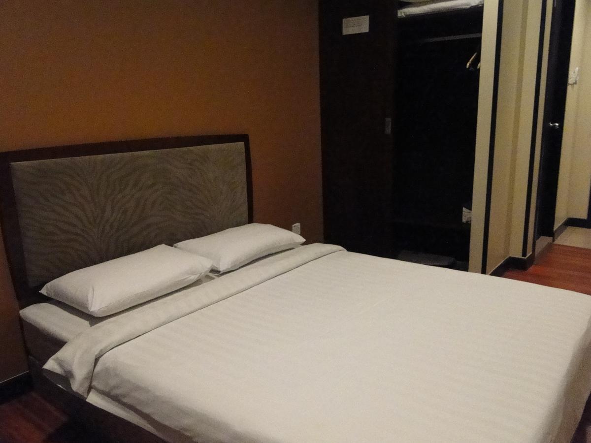 Hotel Sadong88 Kota Kinabalu Ngoại thất bức ảnh