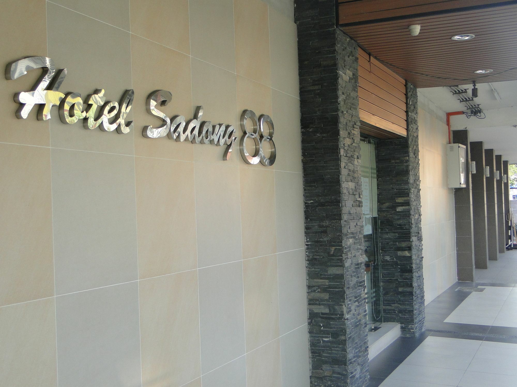 Hotel Sadong88 Kota Kinabalu Ngoại thất bức ảnh